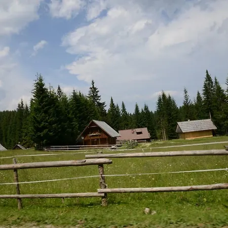 Holiday home Pocitniska Hisa Jurcek Pokljuka